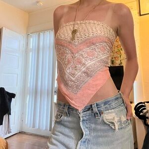 2000s Peach and White Bandana Top